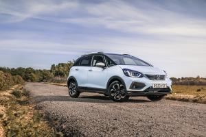 Honda Jazz e:HEV Crosstar 2020 года  (UK)